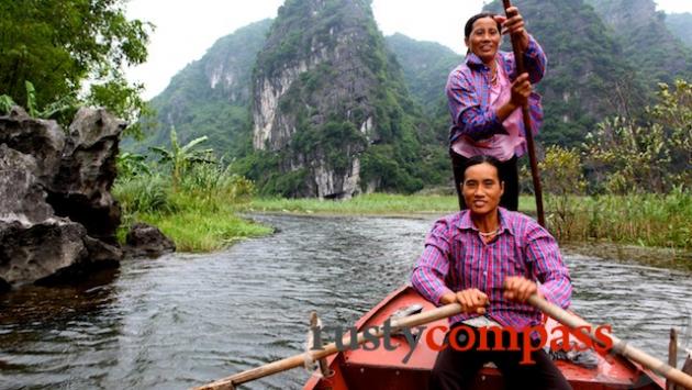 Boat women, Tam Coc