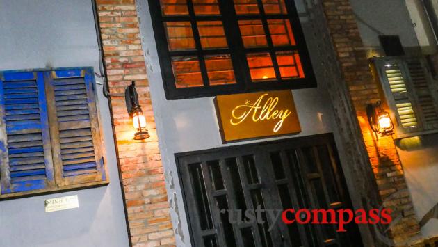 The Alley Cocktail Bar, Saigon