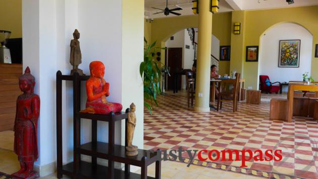 The Columns Hotel, Kampot