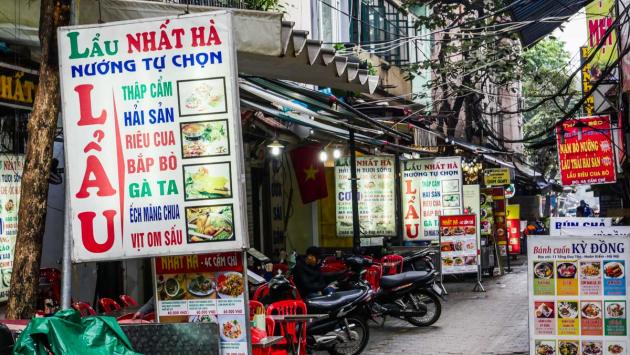 Tong Duy Tan St - Hanoi's food street