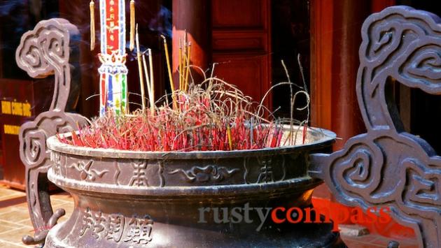 Tran Quoc Pagoda, West Lake