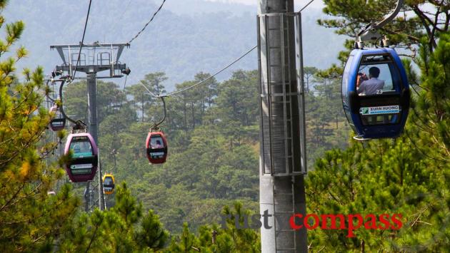 Cable Car to Truc Lam Pagoda, Dalat