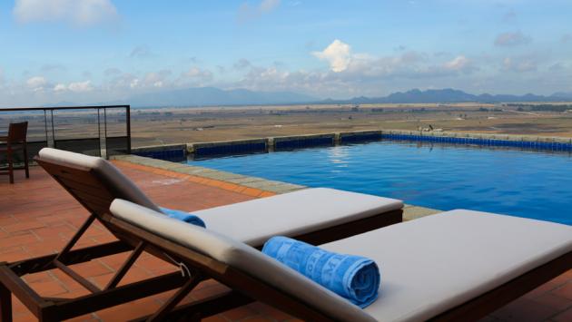 Pool, Victoria Nui Sam Lodge, Chau Doc