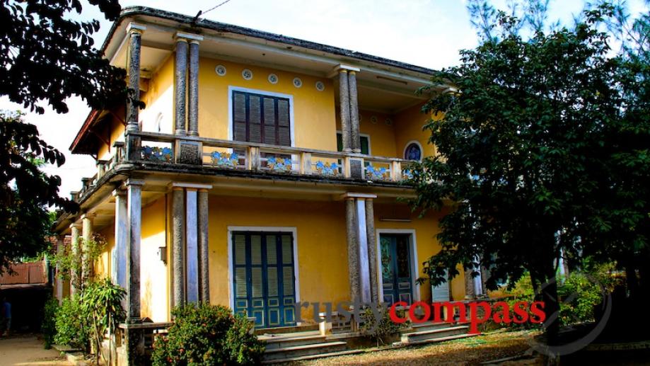 Tu Cung residence was the home of Vietnam's Queen Mother...