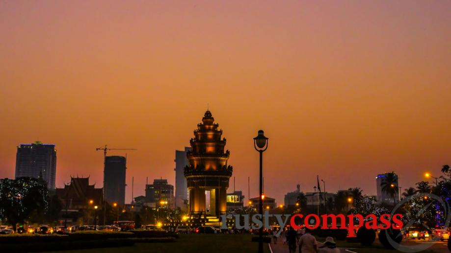 Independence Monument, Phnom Penh