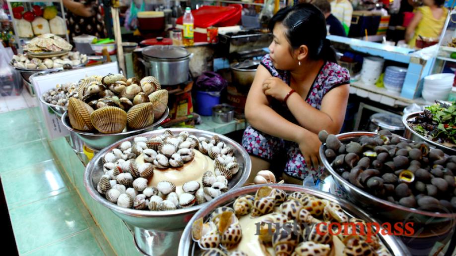 The Vietnamese love their snails.