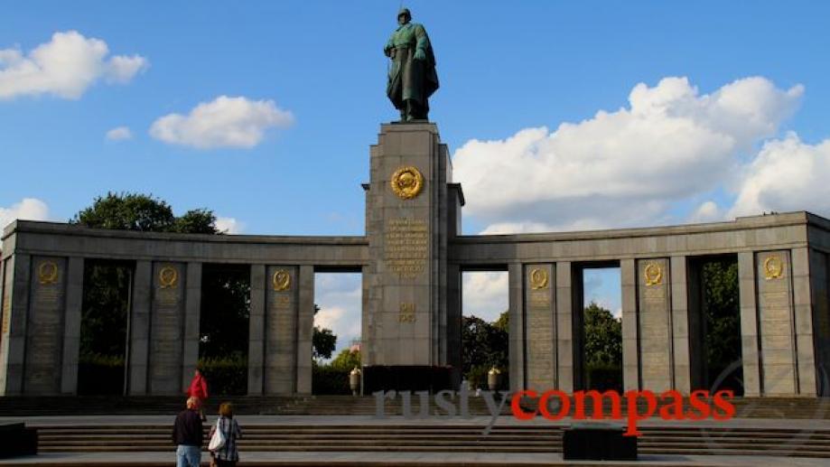 A monument to the Soviet soldiers who fell in the...