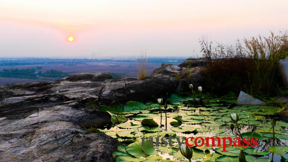 Sunset - Victoria Nui Sam,  Sam Mountain, Chau Doc