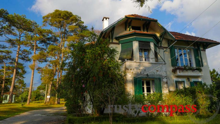 Grand colonial mansions of Dalat