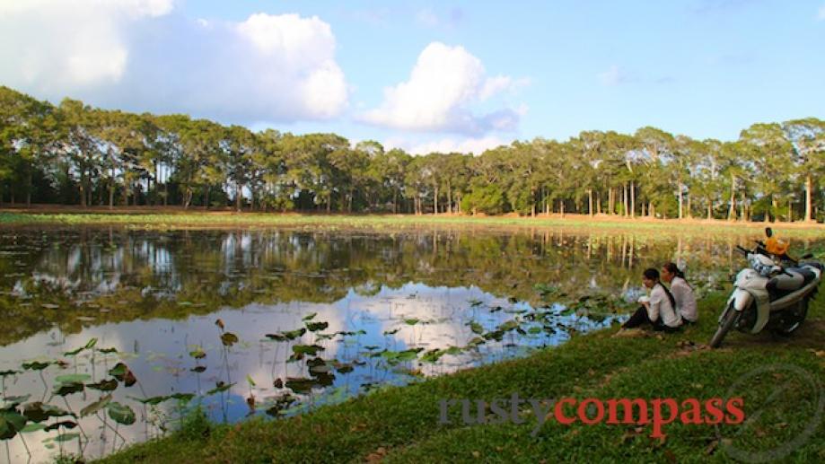 Tra Vinh Ao Ba Om, Once the site of Angkor...