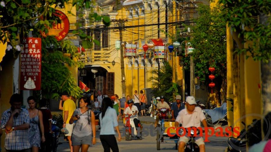 Hoi An's old streets