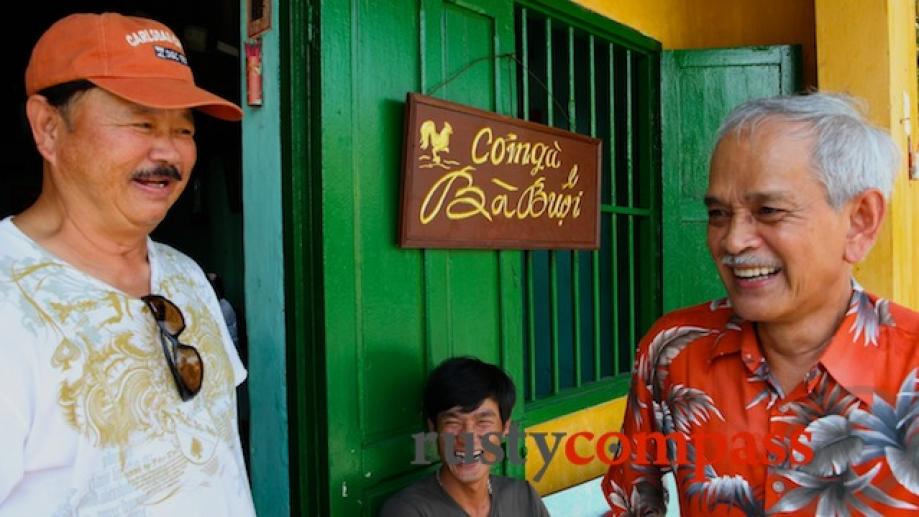 These two former South Vietnamese airforce pilots have lived in...