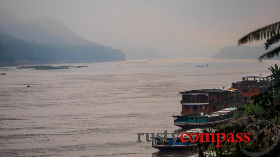 The misty morning Mekong, Luang Prabang