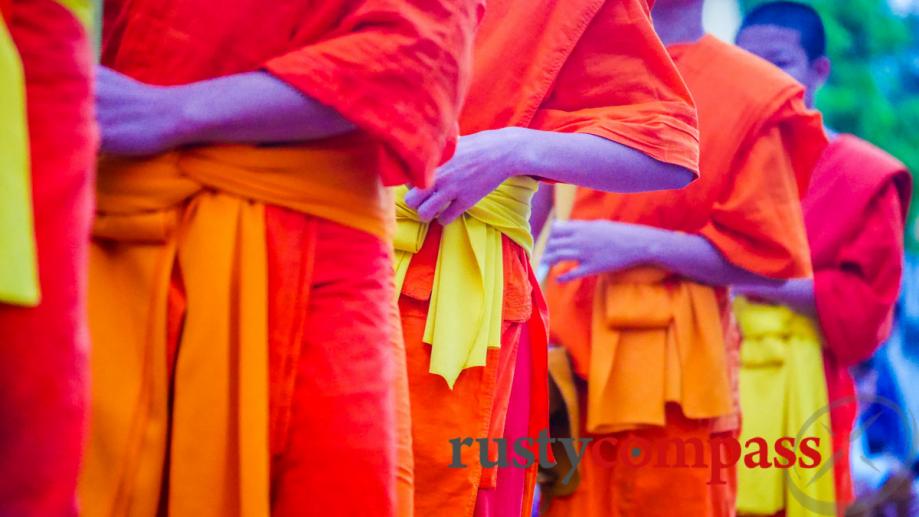 Morning alms giving - Luang Prabang, Laos