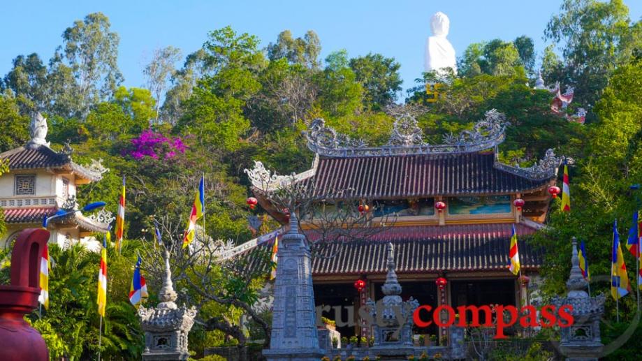 Long Son Pagoda with its famous Buddha.