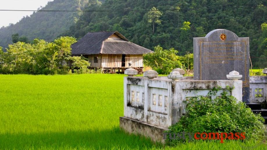 This memorial commemmorates the contribution of the Thai people to...