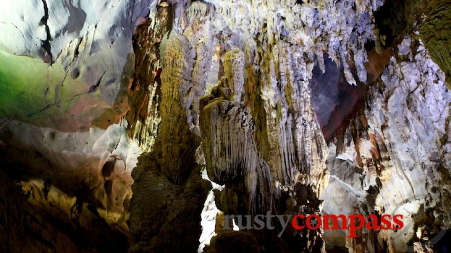 Phong Nha Cave