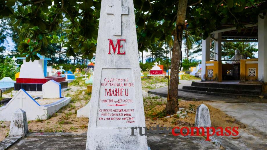 French language memorial, Quy Hoa Cemetery.