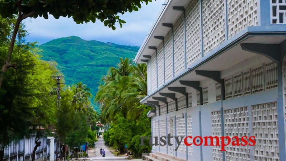 Modernist architecture, Quy Hoa, Quy Nhon