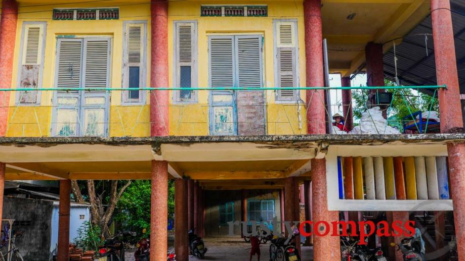 Colourful apartments, Quy Hoa, Quy Nhon