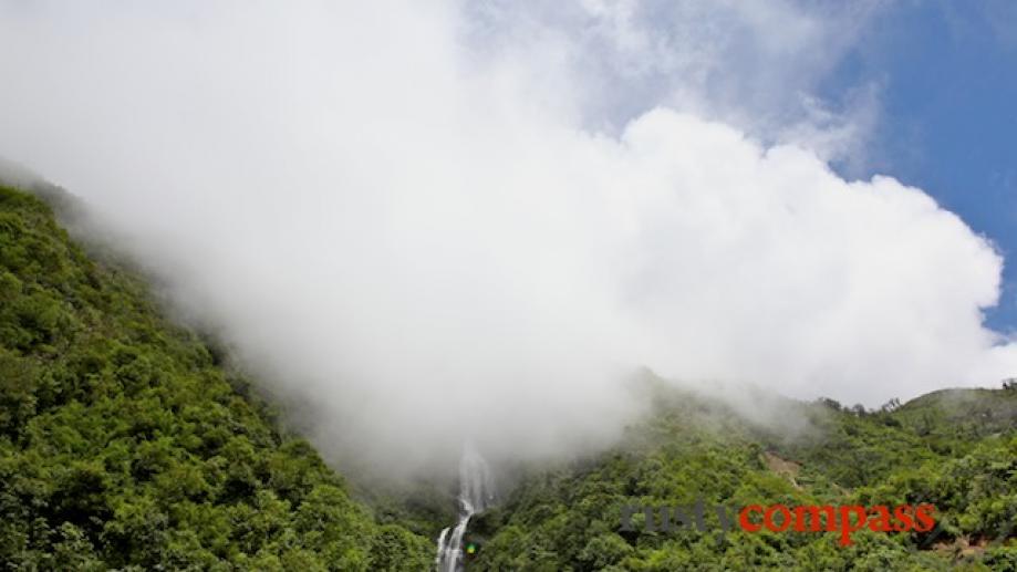 The weather cleared as we visited the falls.