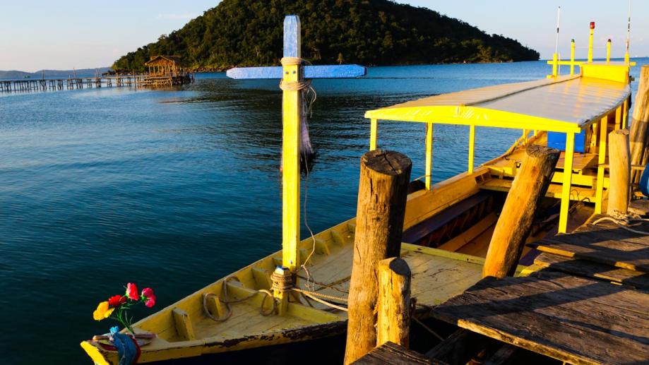 M'Pey Bey, Koh Rong, Samloem.