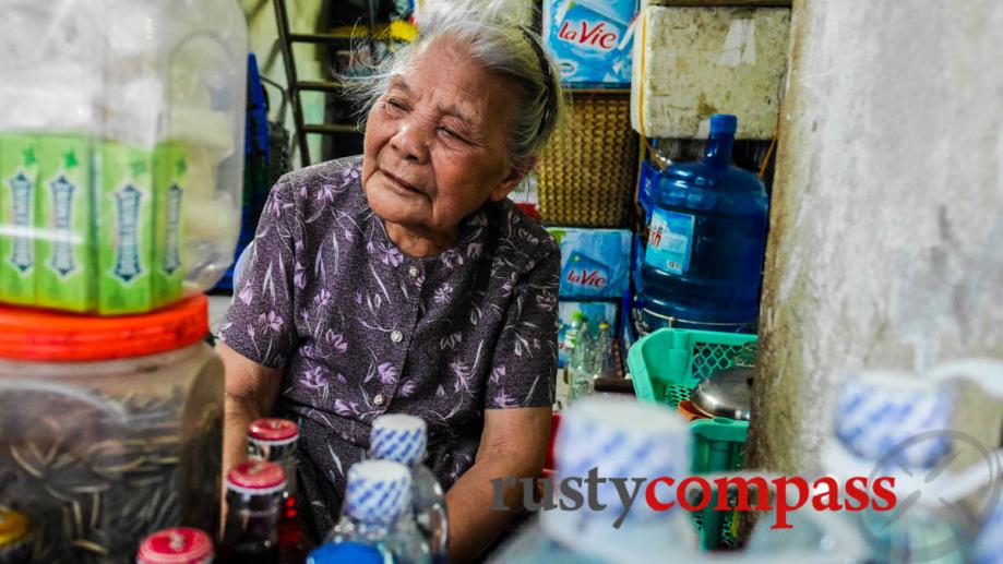 A 90 year old dispenses some wisdom on Hanoi's streets