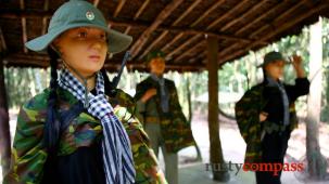 Cu Chi tunnels audio grabs from old propaganda video.