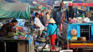 Cai Rang floating market - Can Tho